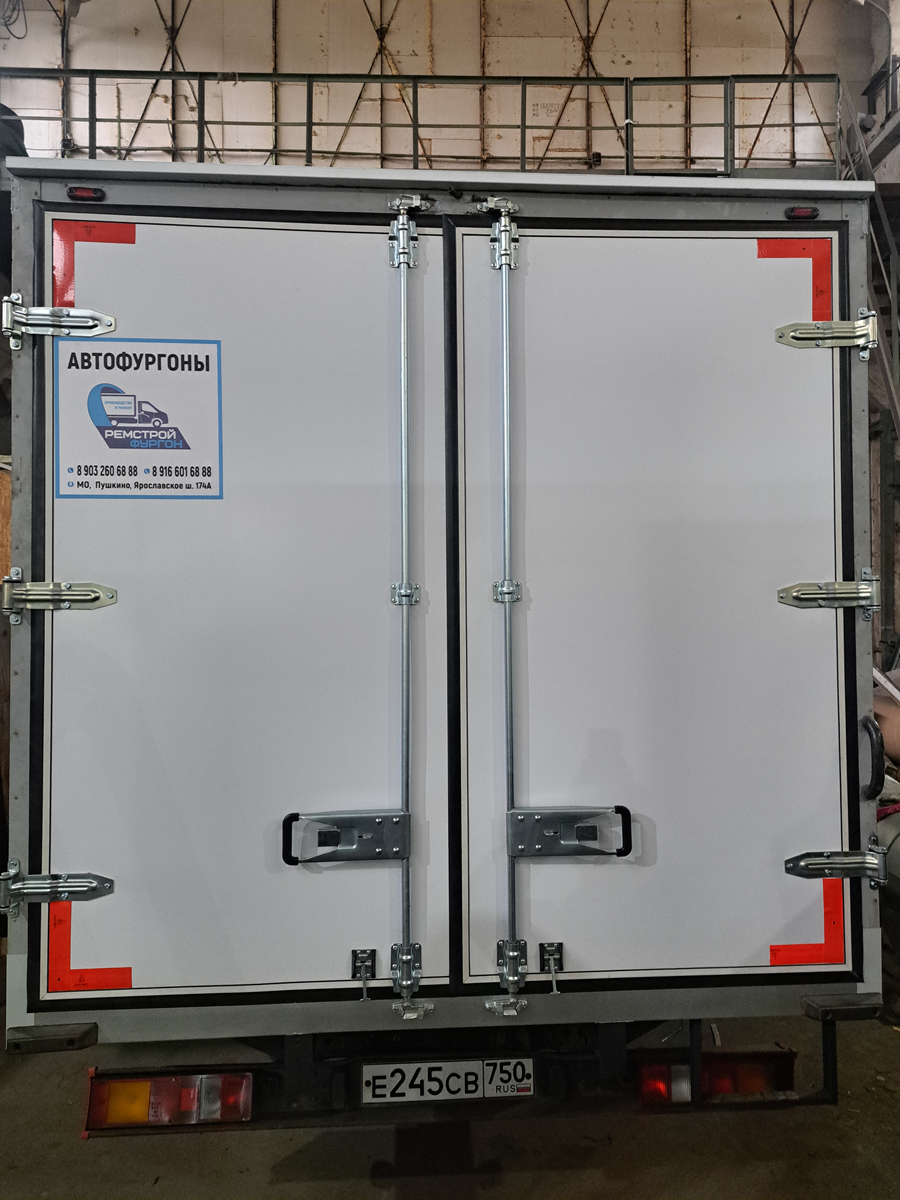 Ремонт крыши термобудки Замена крыши термобудки